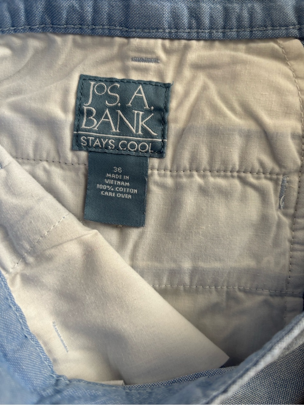 Jos. A. Bank Light Blue Flat-Front Men's Shorts - Picture 3 of 3